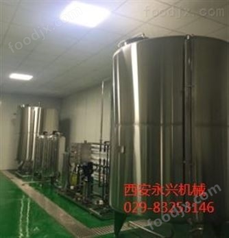 SUS304/316不銹鋼無菌熱水儲(chǔ)存罐，適用于食品、乳品、酒、飲料等行業(yè)的儲(chǔ)存運(yùn)輸設(shè)備